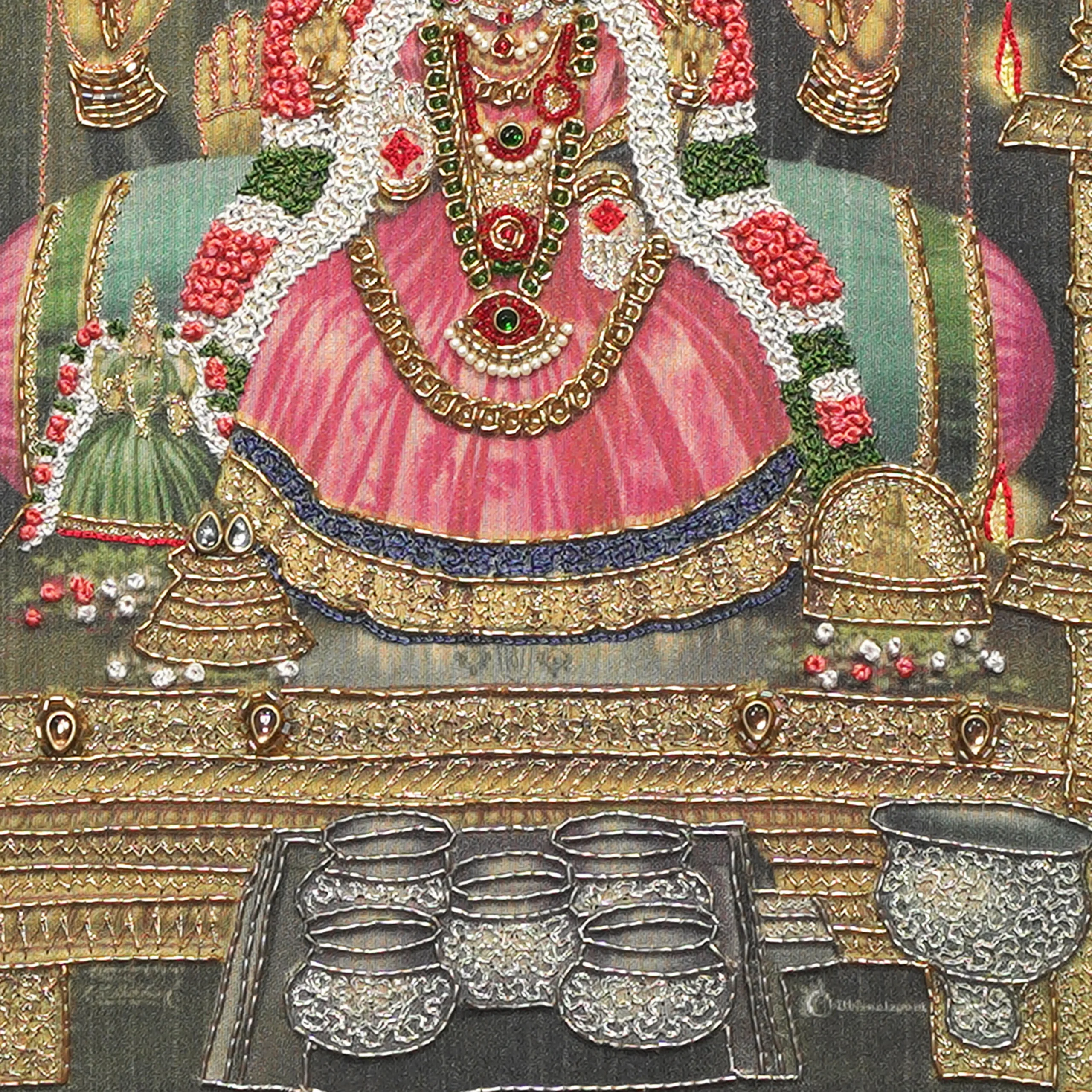 Close-up of Sri Renga Natchiyar lower body embroidery showing intricate Zardoshi threadwork on raw silk
